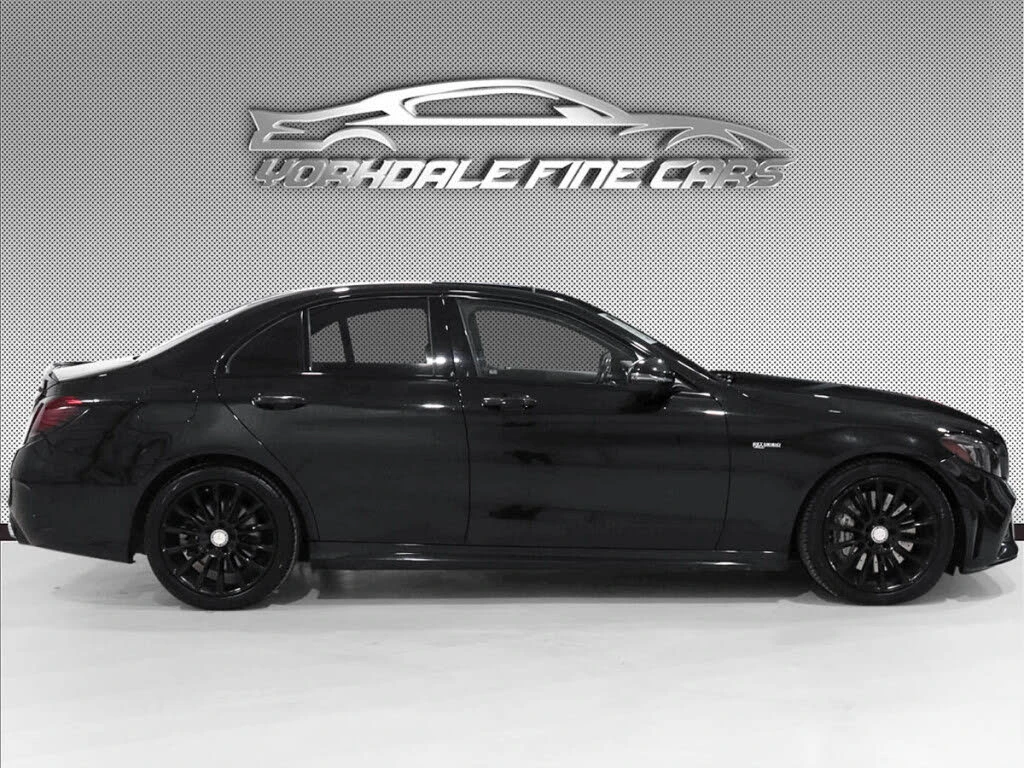 Mercedes-Benz C 43 AMG * АВТО КРЕДИТ* ЦЕНА ДО БГ * СЕРВИЗНА ИСТОРИЯ *  - изображение 3