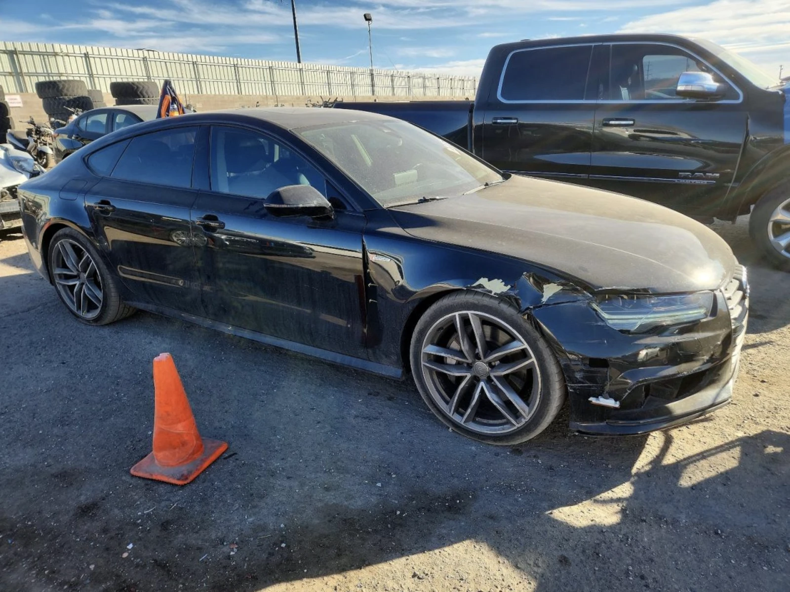 Audi A7 PRESTIGE SUPERCHARCHED - изображение 4