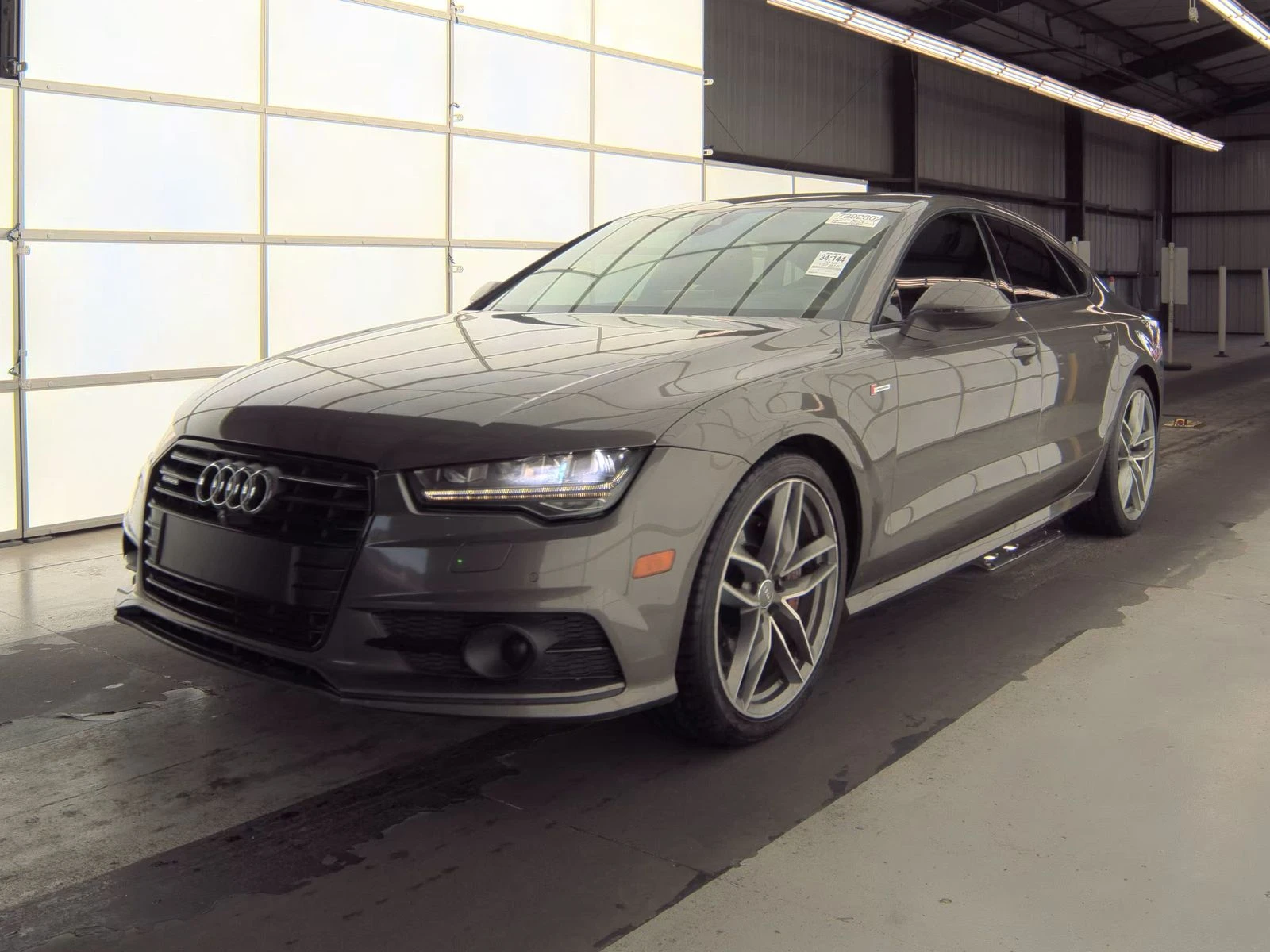 Audi A7 3.0T* MATRIX* PRESTIGE* ДИСТРОНИК* BOSE* ОБДУХВАНЕ | Auto.bg — изображение 1