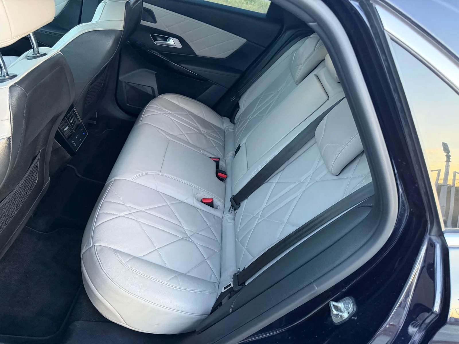 Citroen DS7 RIVOLI / 4X4 / PHEV / �������� / ���� / ��������� | Mobile.bg � ����������� 14