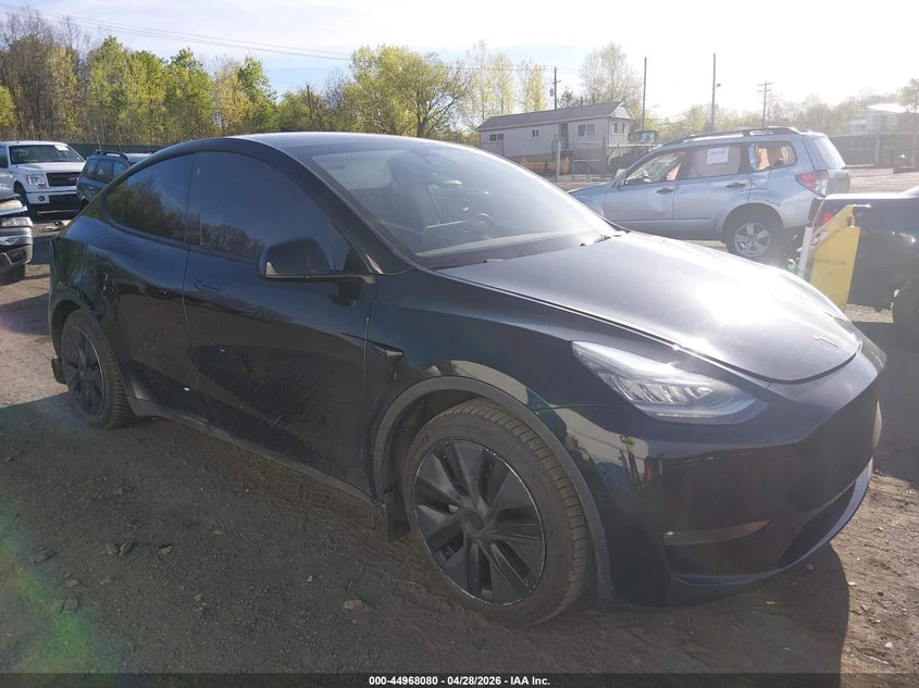 Tesla Model Y Long Range Dual Motor All-Wheel Drive