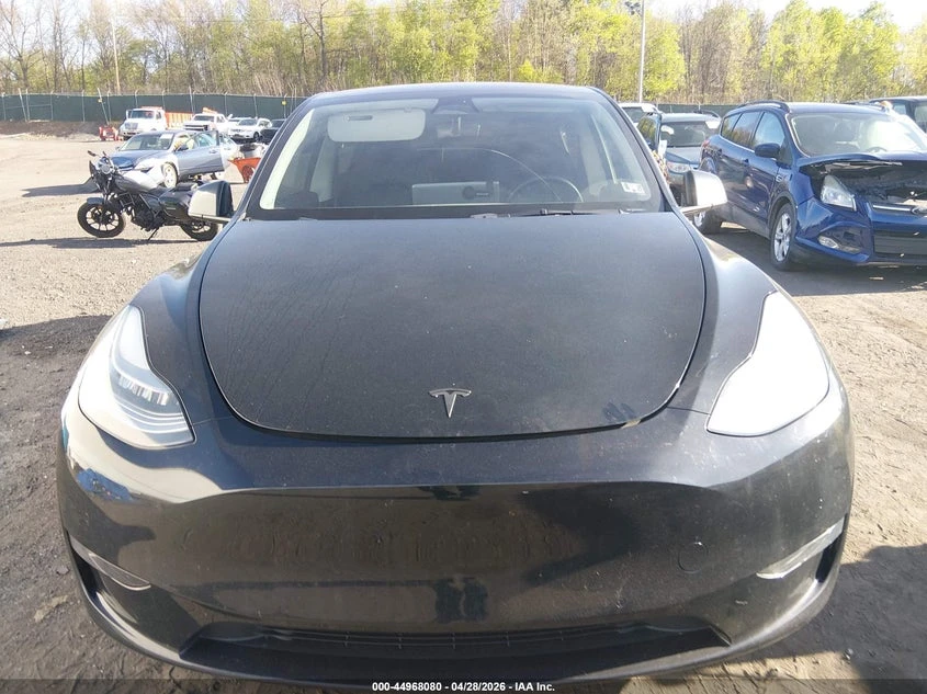 Tesla Model Y Long Range Dual Motor All-Wheel Drive, снимка 12 - Автомобили и джипове - 54688058