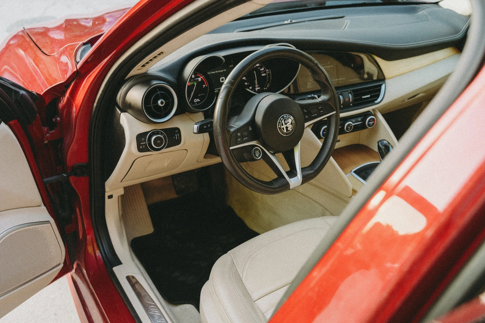 Alfa Romeo Giulia 2.0T TI AWD | Mobile.bg � ����������� 9