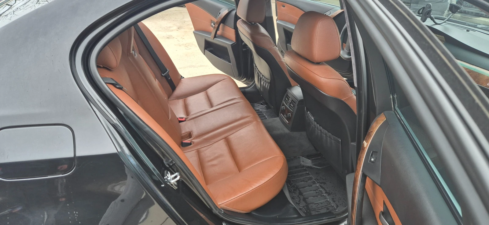 BMW 530, снимка 14 - Автомобили и джипове - 54734053