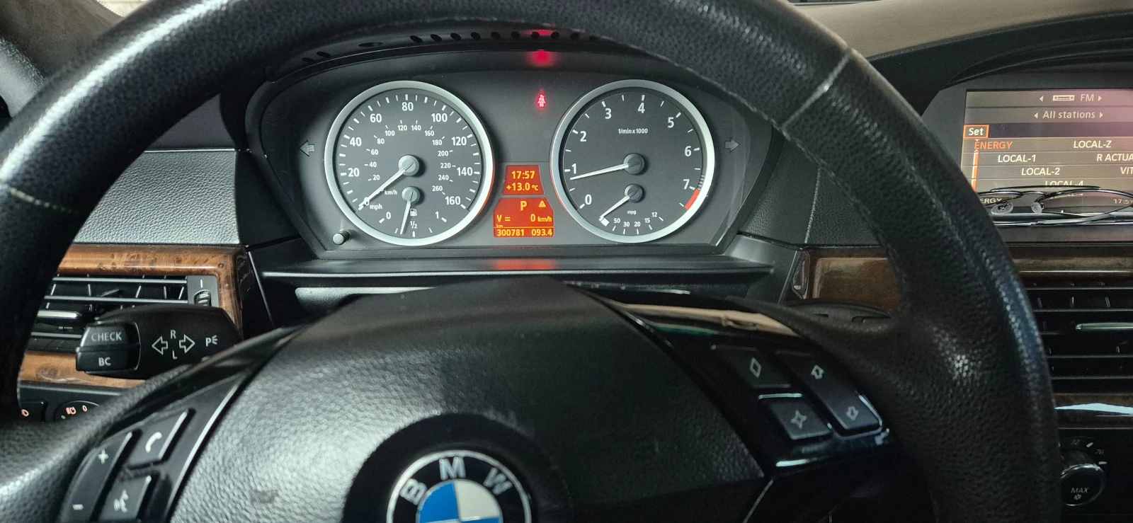 BMW 530, снимка 9 - Автомобили и джипове - 54734053