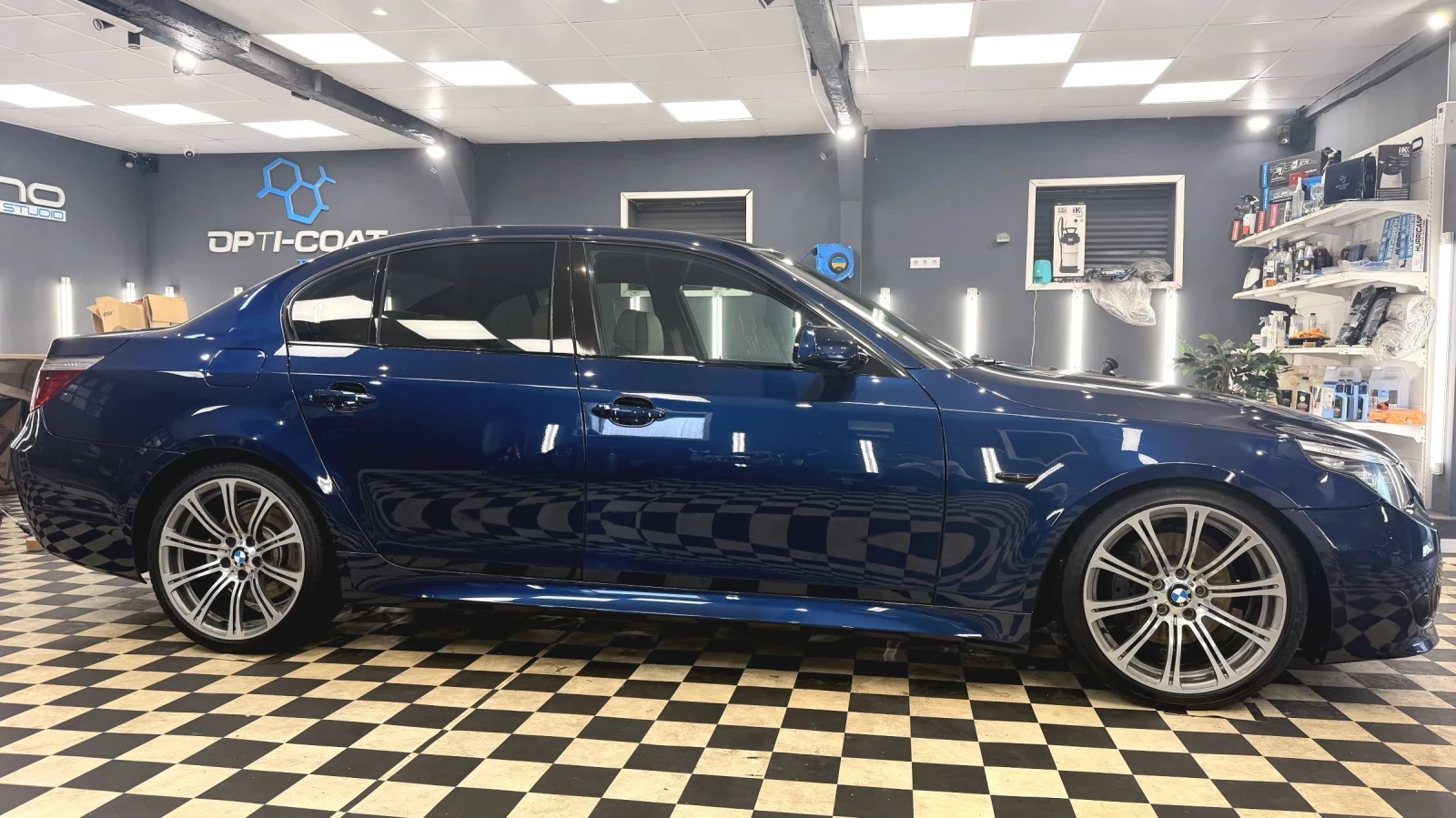 BMW 530 M-pack/Logic 7, снимка 5 - Автомобили и джипове - 54810331