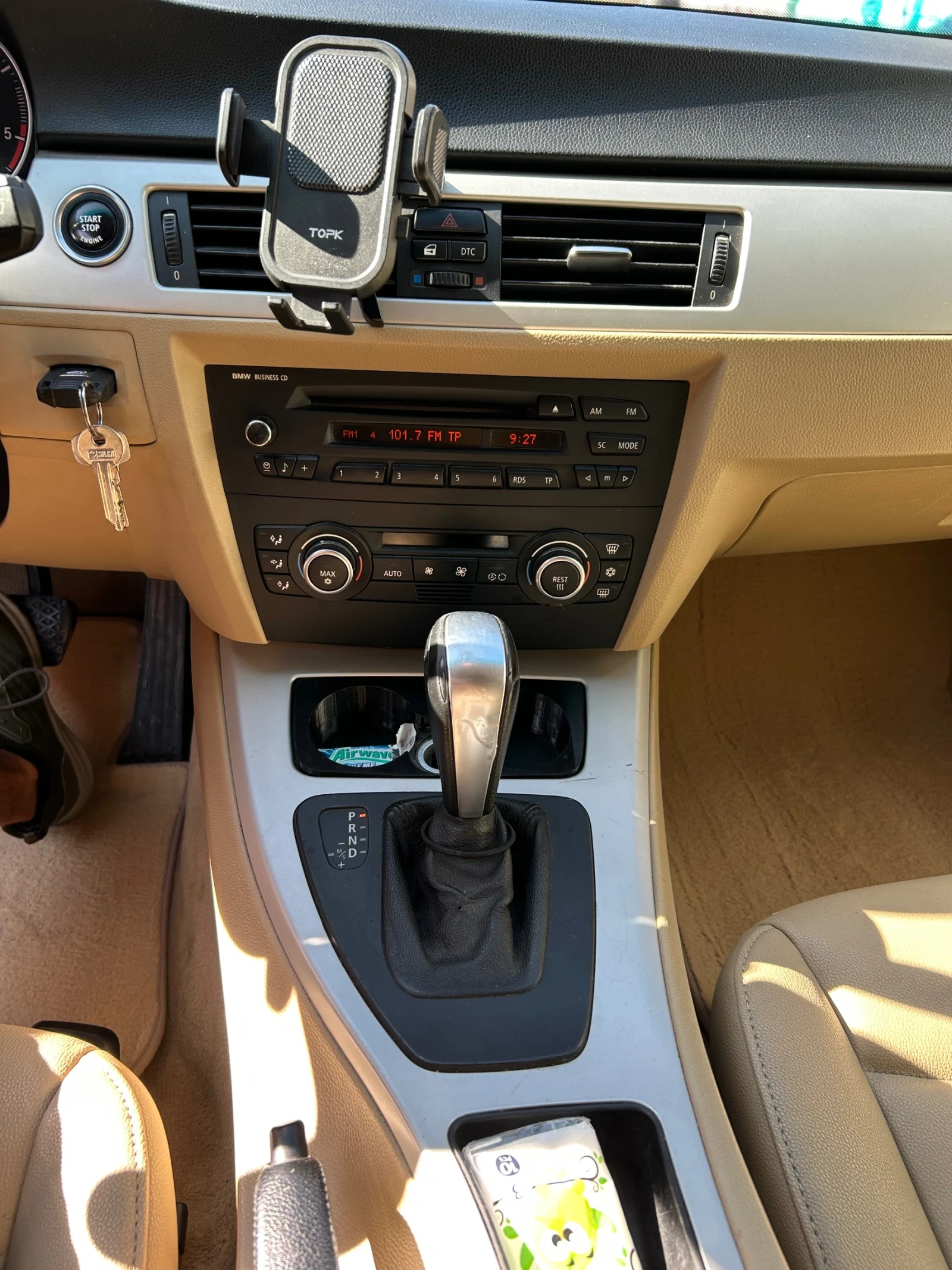 BMW 320 E91, снимка 16 - Автомобили и джипове - 54914512