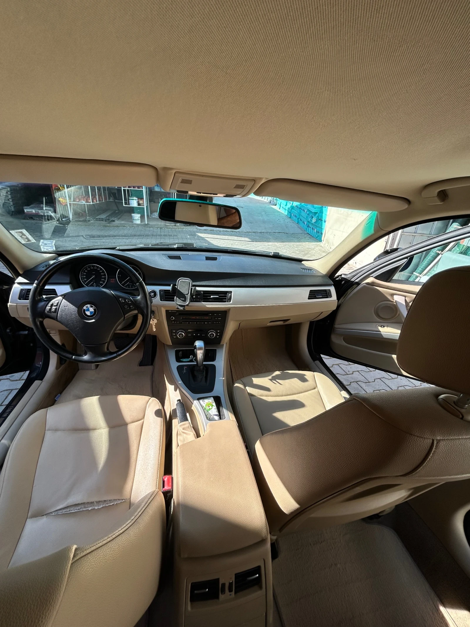BMW 320 E91, снимка 5 - Автомобили и джипове - 54914512