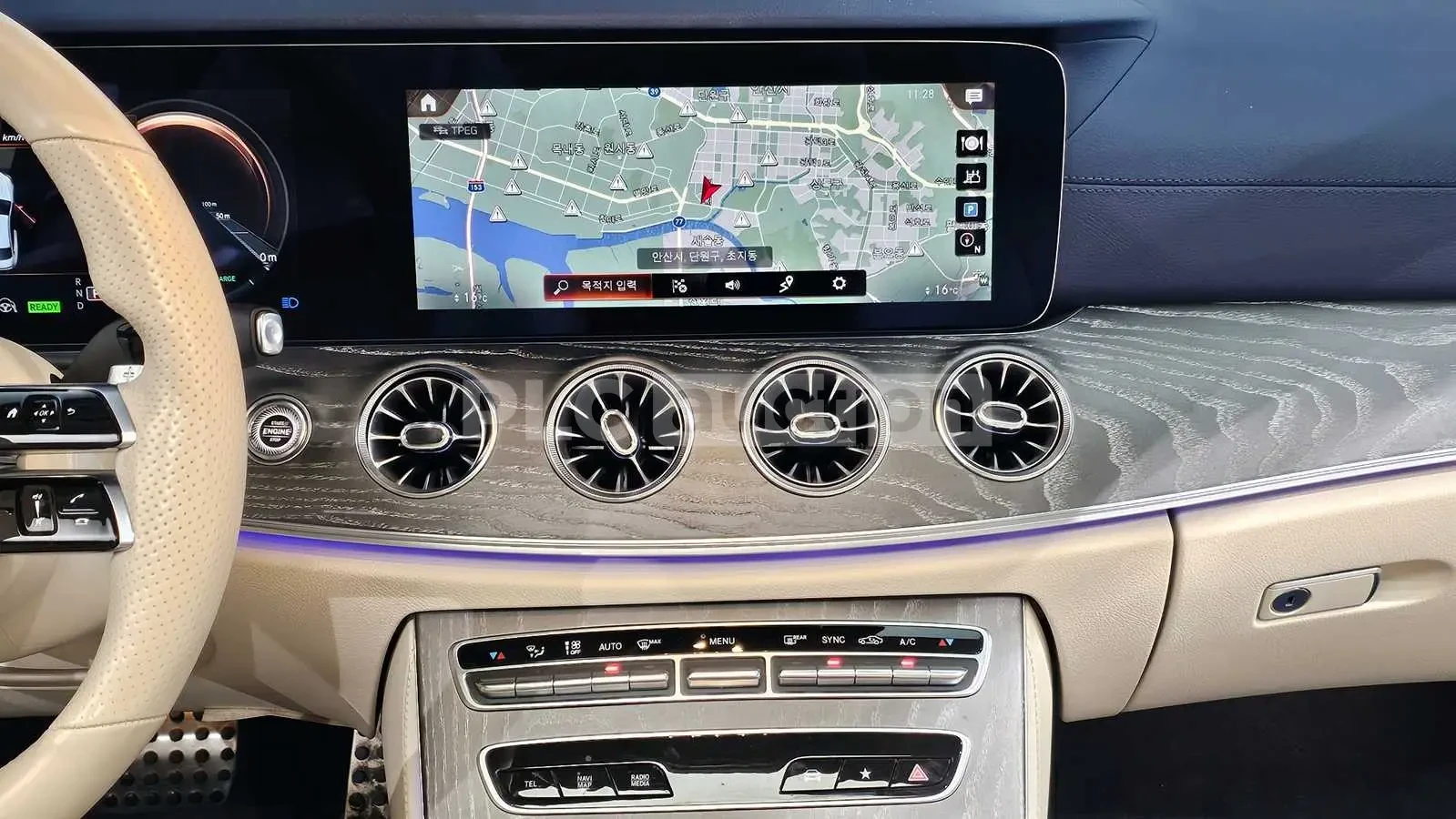 Mercedes-Benz E 450 4MATIC AMG Coupe| BURMASTER| 360| ВКЛ.ТЕХНОТЕСТ, снимка 7 - Автомобили и джипове - 54955676
