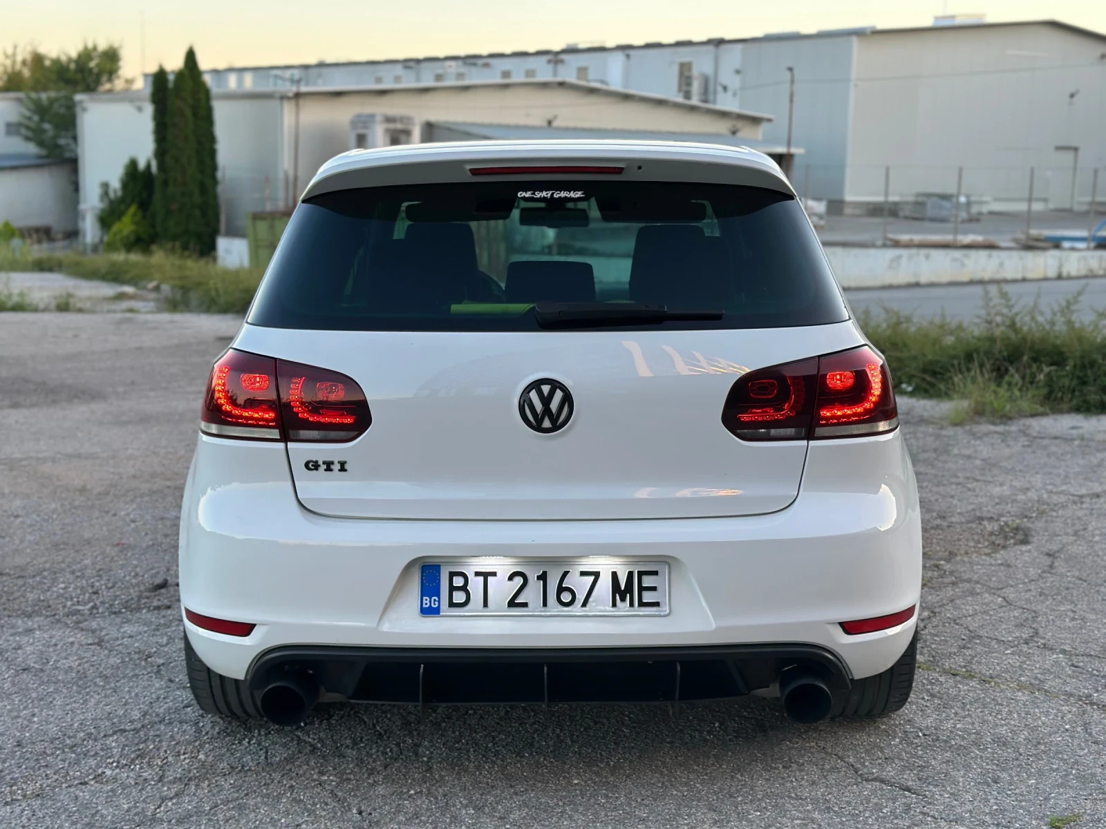 VW Golf GTI, снимка 5 - Автомобили и джипове - 55773326