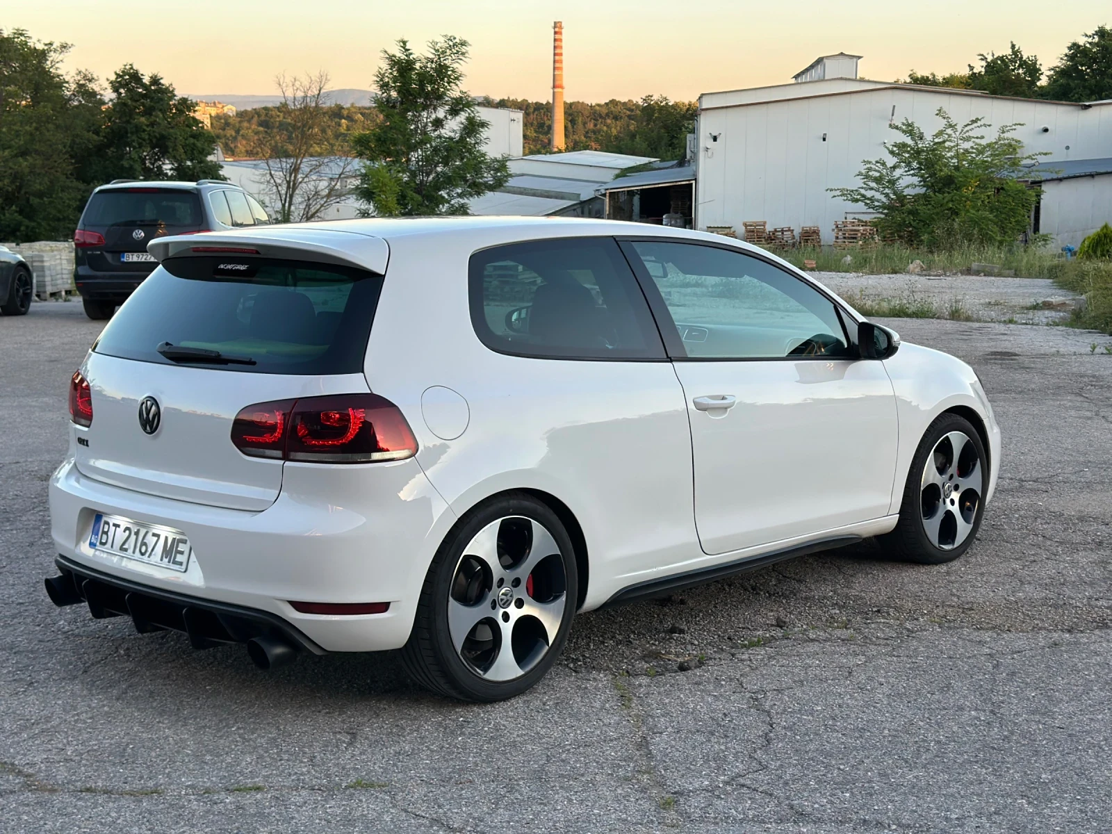 VW Golf GTI, снимка 4 - Автомобили и джипове - 55773326