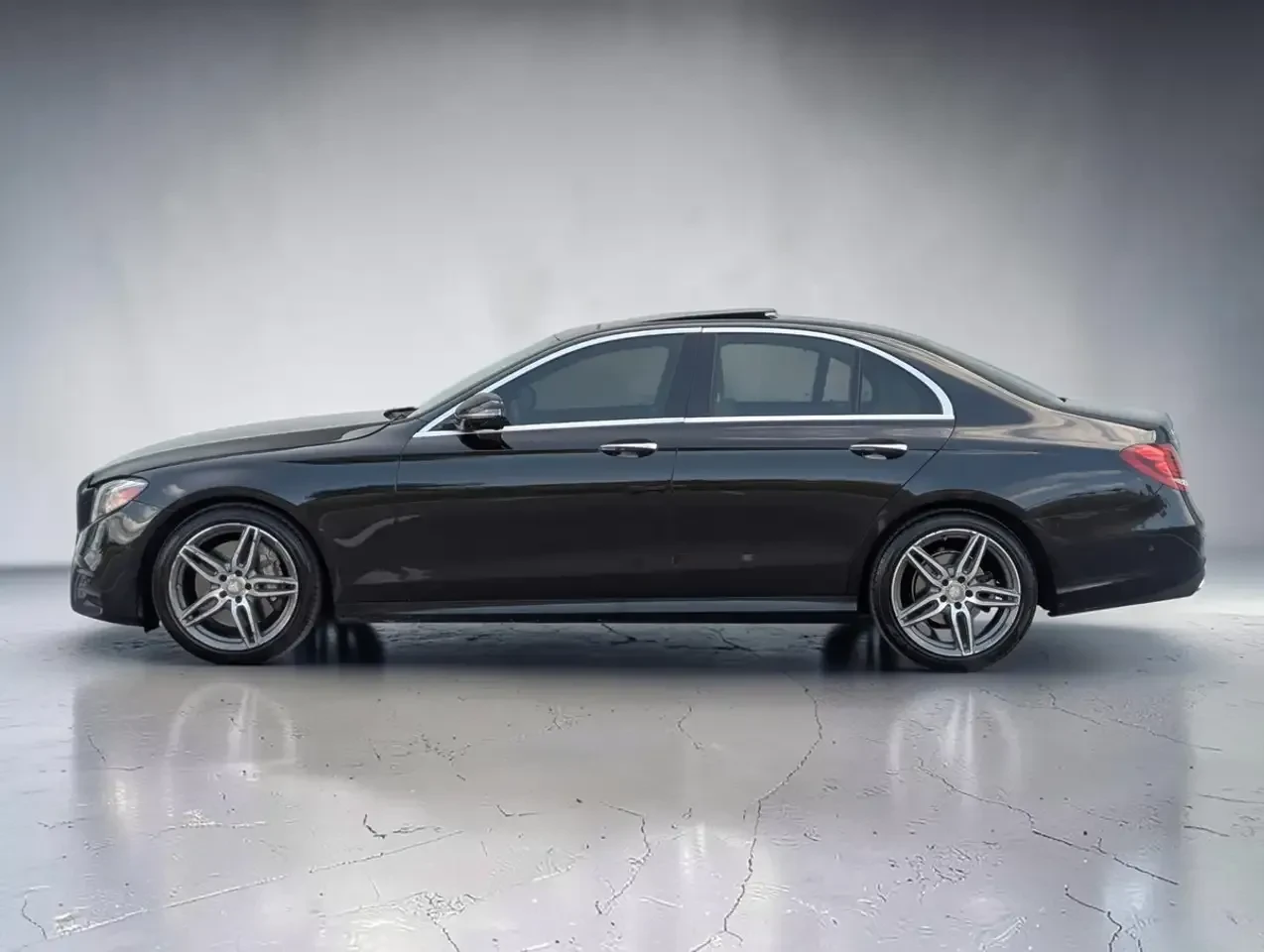 Mercedes-Benz E 300 * ���-�� * 360 ������ * BURMESTER * ���������� | Mobile.bg � ����������� 3