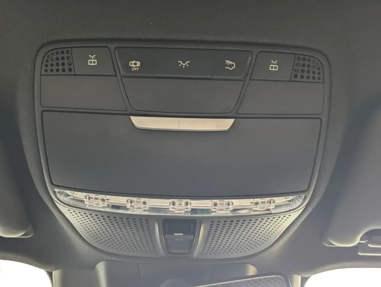 Mercedes-Benz E 300 * ���-�� * 360 ������ * BURMESTER * ���������� | Mobile.bg � ����������� 15