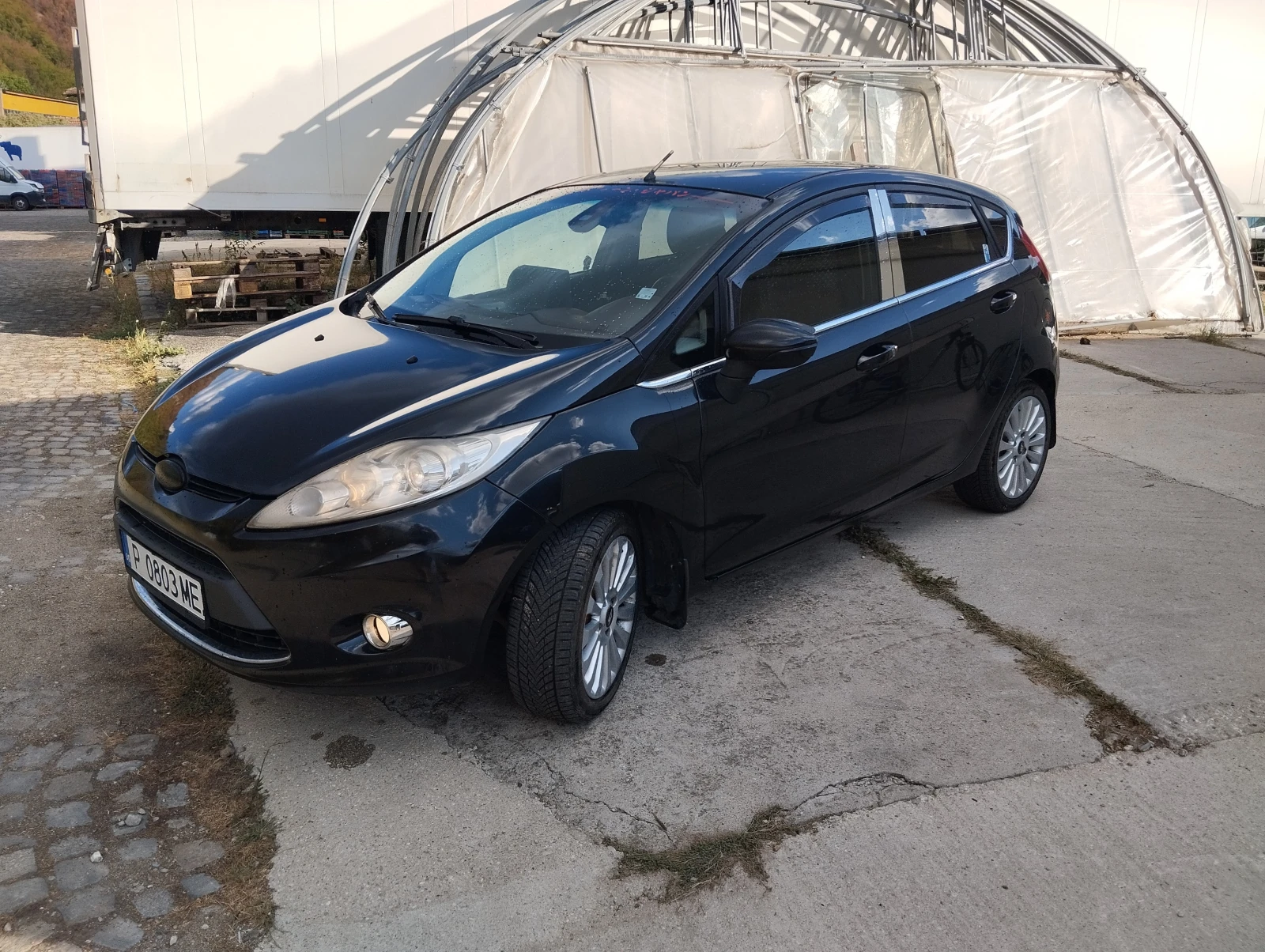 Ford Fiesta  1, 6 TDCI MK7, снимка 10 - Автомобили и джипове - 56060651