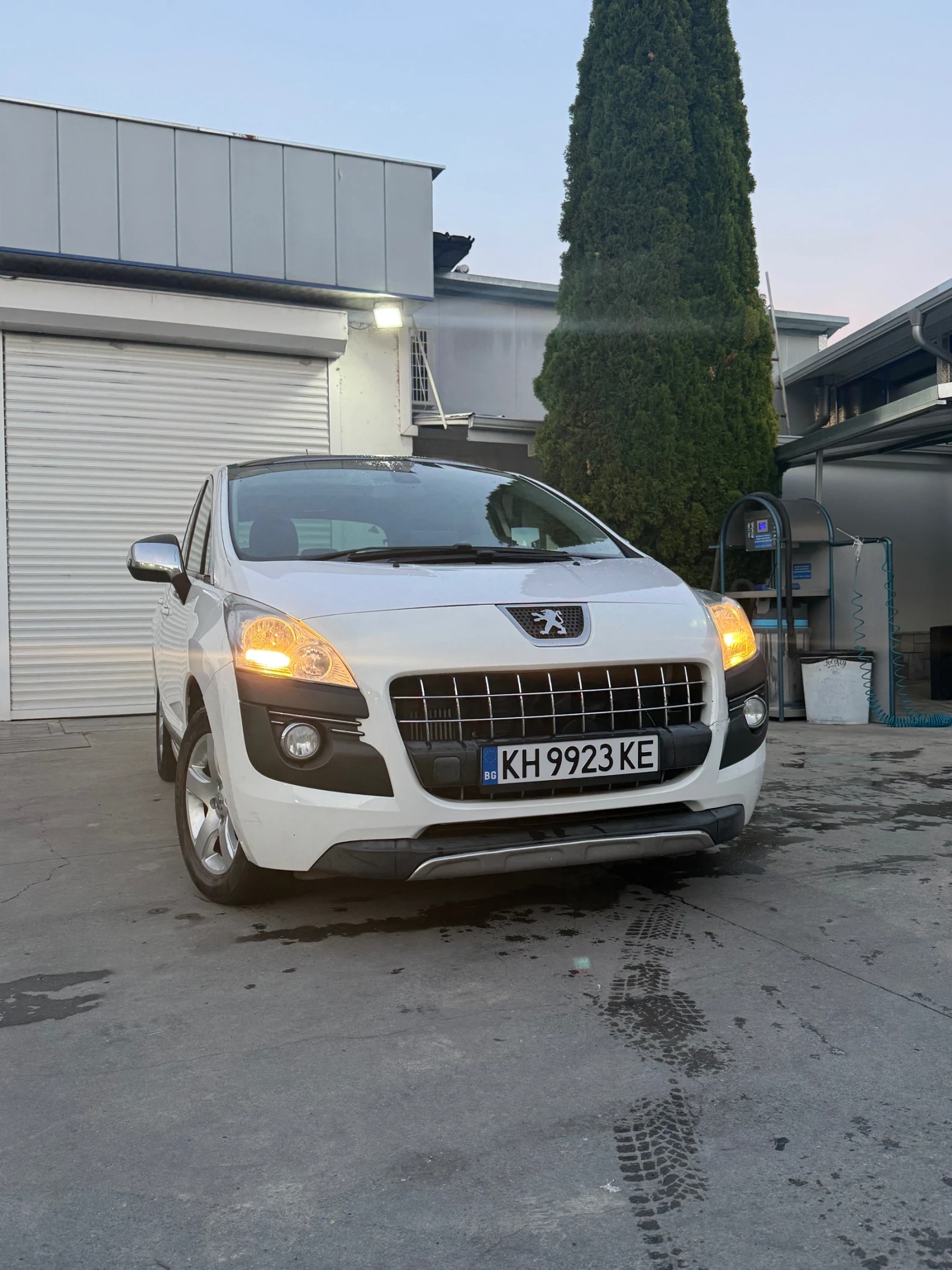 Peugeot 3008 1.6 THP, снимка 2 - Автомобили и джипове - 56339723