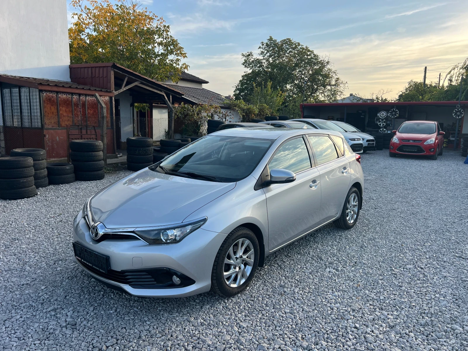 Toyota Auris 1.2 116���� 2015� ��� ���� ������� | Mobile.bg � ����������� 3