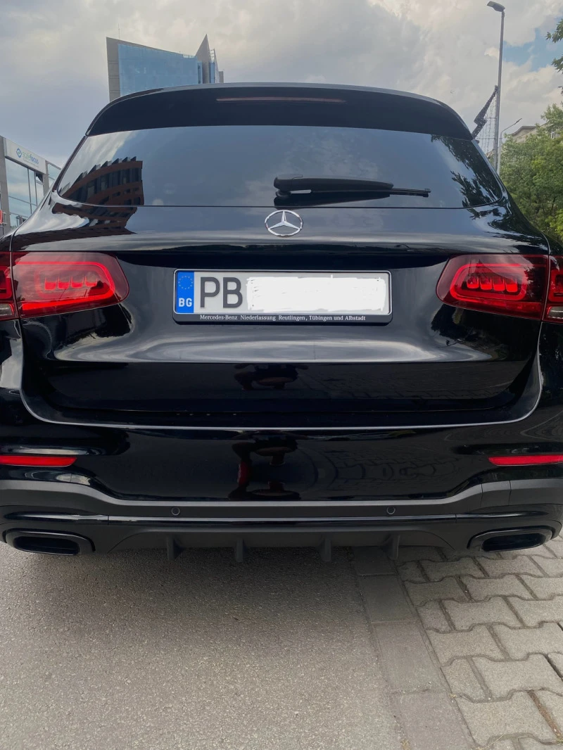 Mercedes-Benz GLC   4MATIC AMG /2чифта/ГУМИ/ДИСТРОНИК, снимка 9 - Автомобили и джипове - 48047504