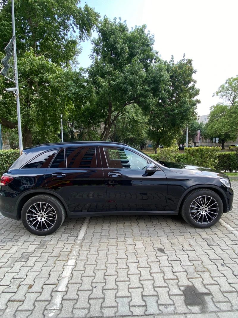 Mercedes-Benz GLC   4MATIC AMG /2чифта/ГУМИ/ДИСТРОНИК, снимка 1 - Автомобили и джипове - 49135245