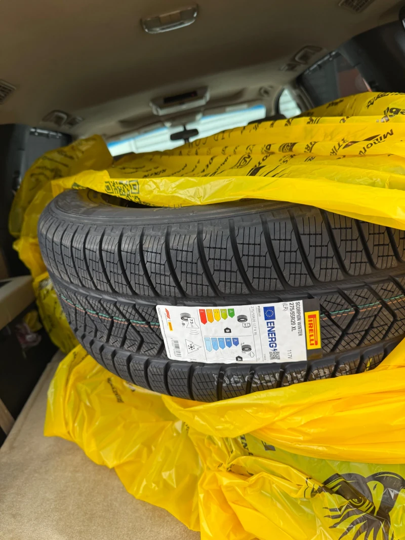 Toyota Sequoia 5.7 iforce, снимка 17 - Автомобили и джипове - 52365850