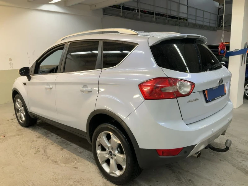 Ford Kuga 2.5, снимка 7 - Автомобили и джипове - 53103703