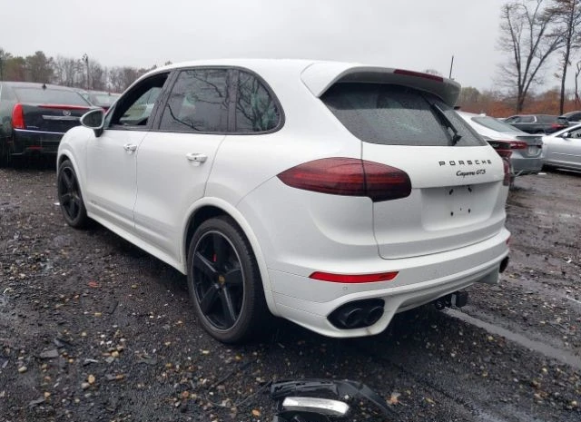 Porsche Cayenne GTS Matrix* BOSE* P.ASSIST* м.точка* памет* , снимка 4 - Автомобили и джипове - 48731227