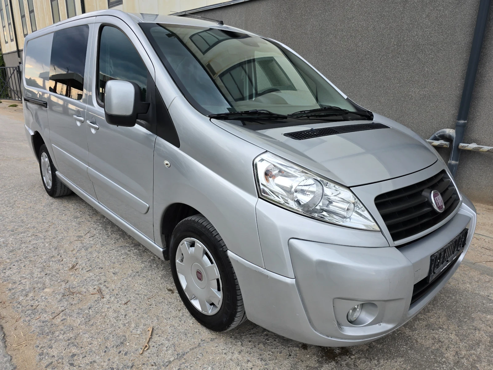 Fiat Scudo 2.0 JTD 208000...км - изображение 2