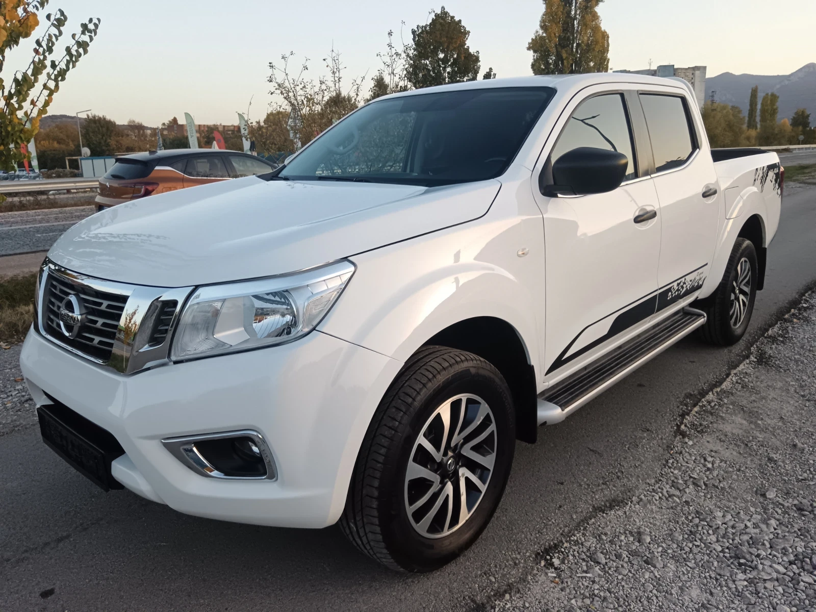 Nissan Navara Euro 6B - изображение 2