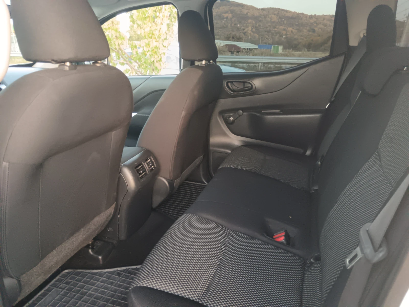 Nissan Navara Euro 6B | Mobile.bg   11