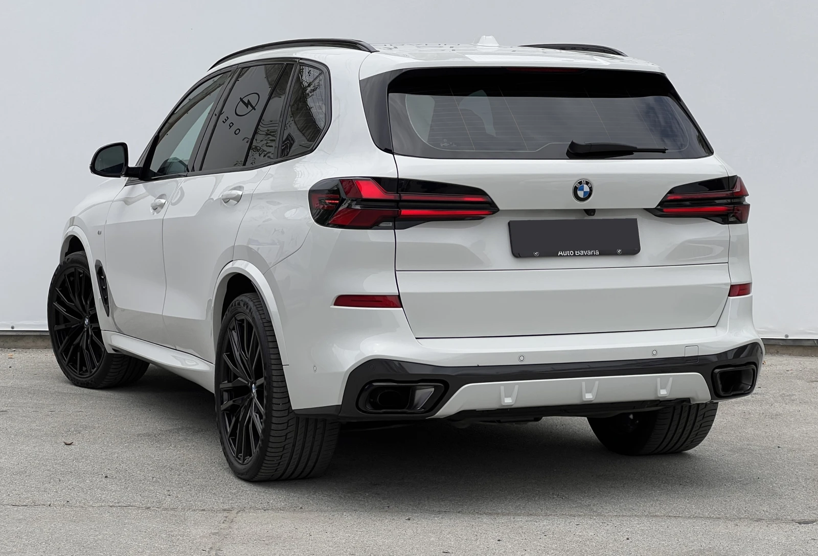 BMW X5 xDrive 30d 6+ 1 места - изображение 4