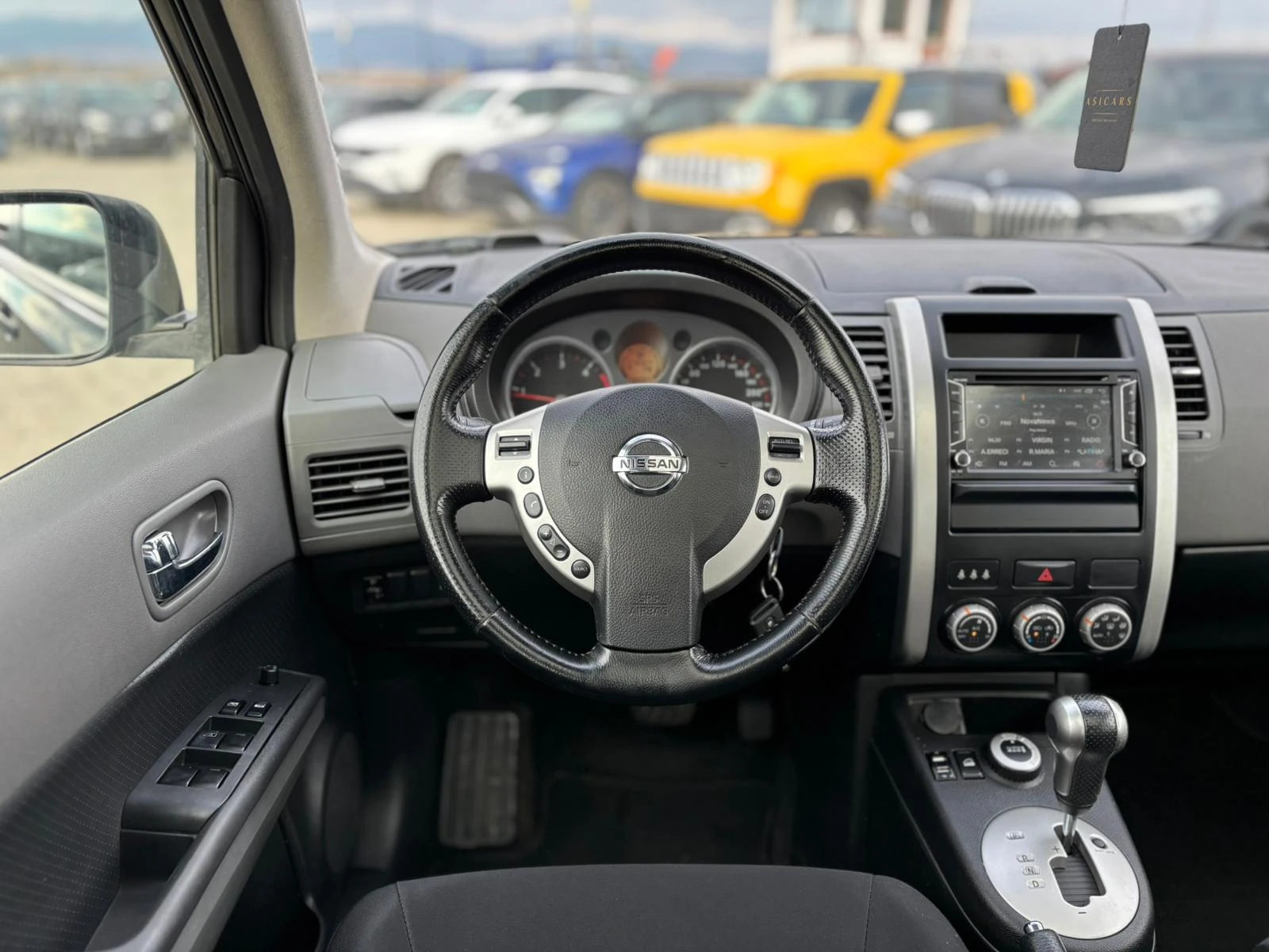 Nissan X-trail / 4X4 / 2.0D / AUTOMAT / TOP / | Mobile.bg   13