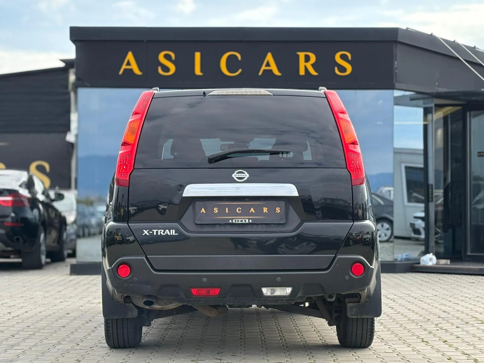 Nissan X-trail / 4X4 / 2.0D / AUTOMAT / TOP / - изображение 4