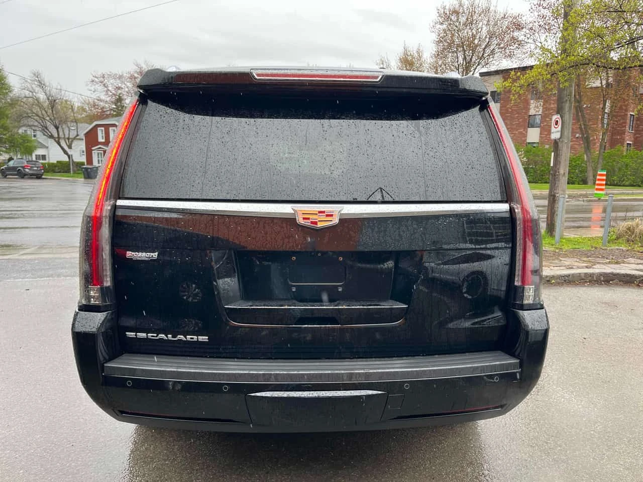 Cadillac Escalade Platinum| DISTRONIC| ПОДГРЕВИ| ОБДУХВАНЕ| ШИБИДАХ|, снимка 4 - Автомобили и джипове - 54545868