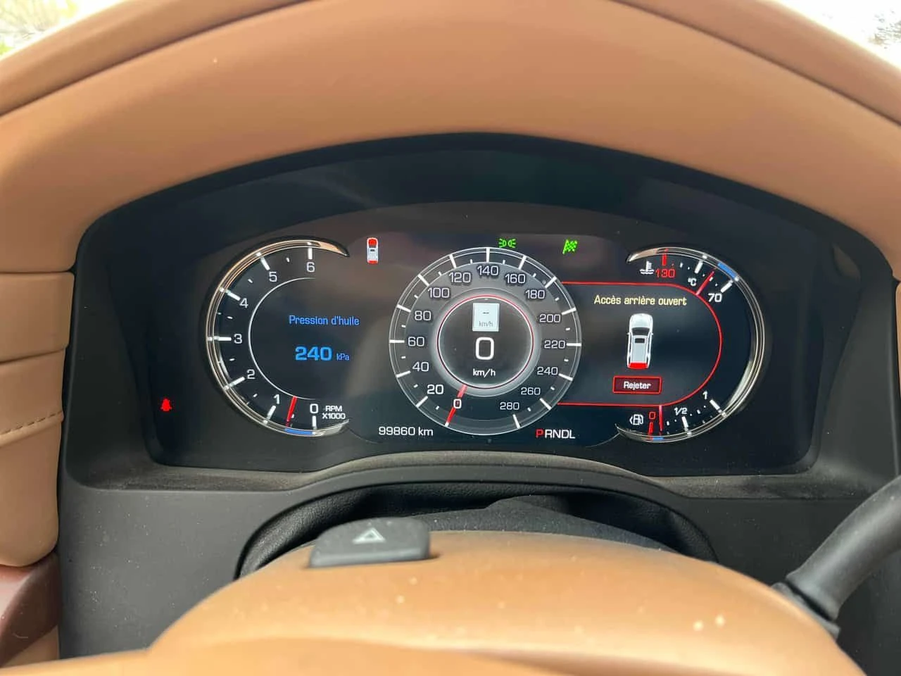 Cadillac Escalade Platinum| DISTRONIC| ПОДГРЕВИ| ОБДУХВАНЕ| ШИБИДАХ|, снимка 9 - Автомобили и джипове - 54545868