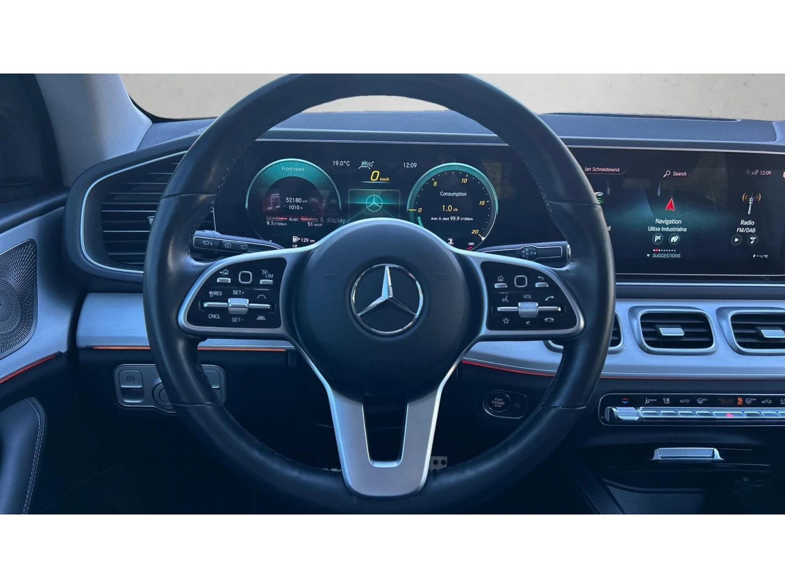 Mercedes-Benz GLE 400 400d, AMG, Pano, Night, Месечна вноска от 767  , снимка 13 - Автомобили и джипове - 55099237