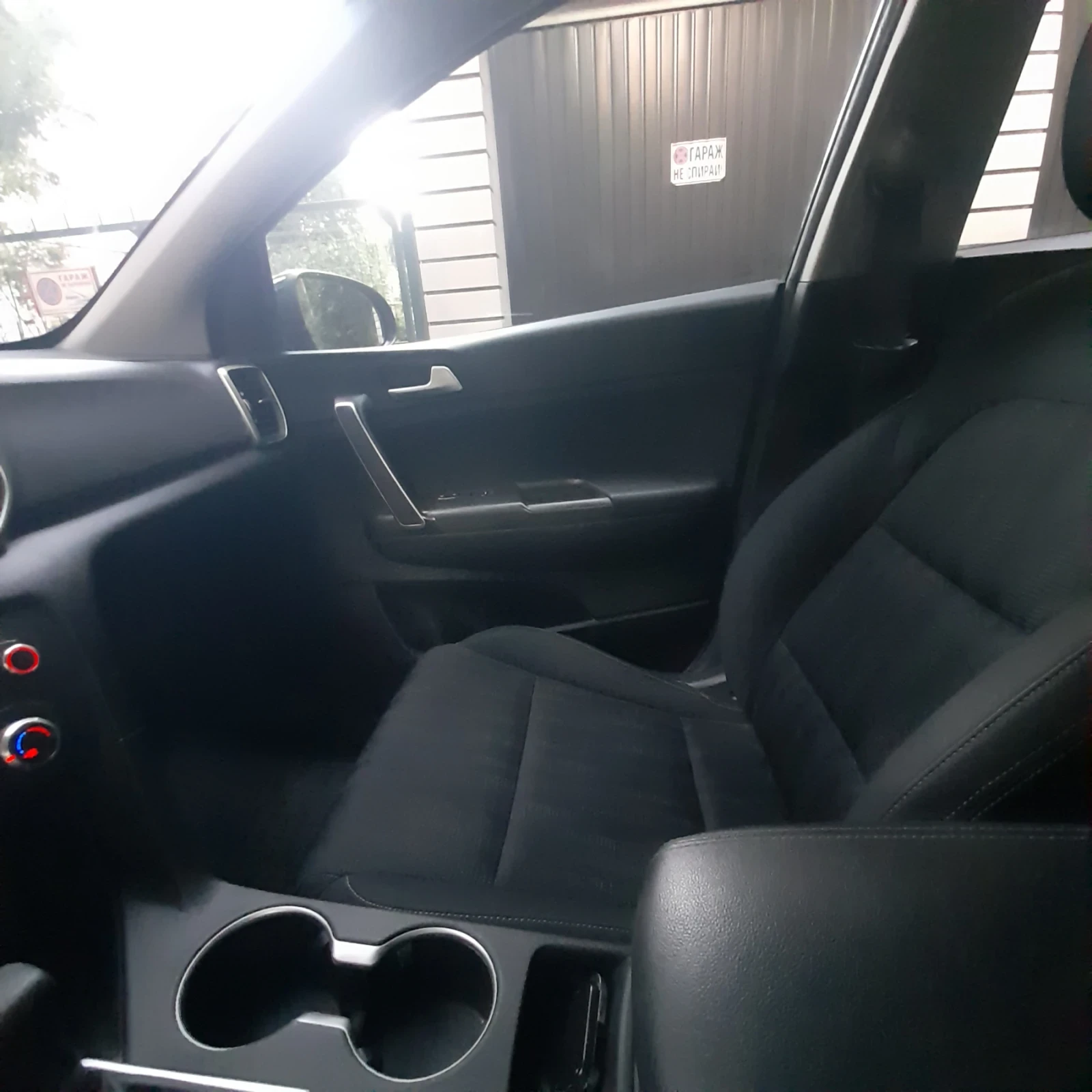 Kia Sportage, снимка 10 - Автомобили и джипове - 55480288