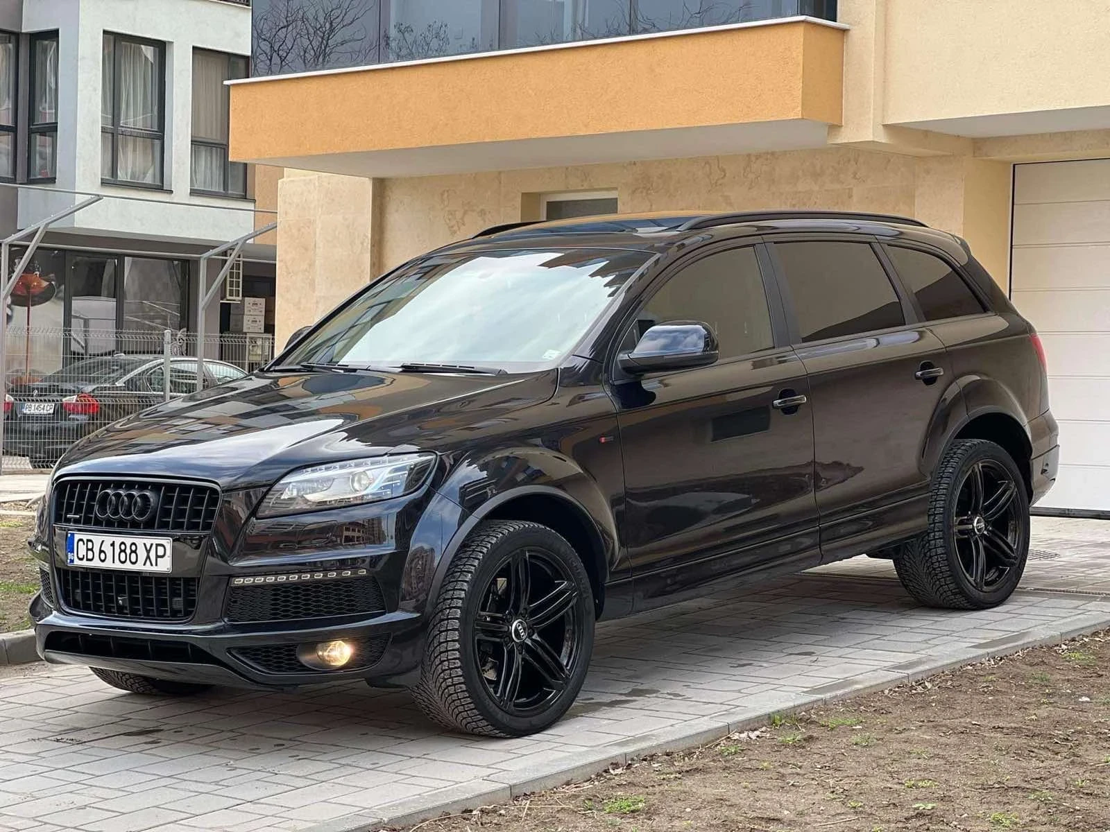 Audi Q7, снимка 3 - Автомобили и джипове - 55770401