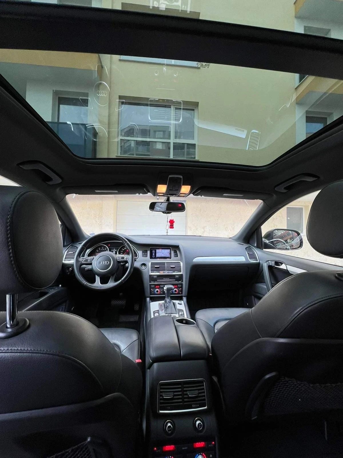 Audi Q7, снимка 6 - Автомобили и джипове - 55770401