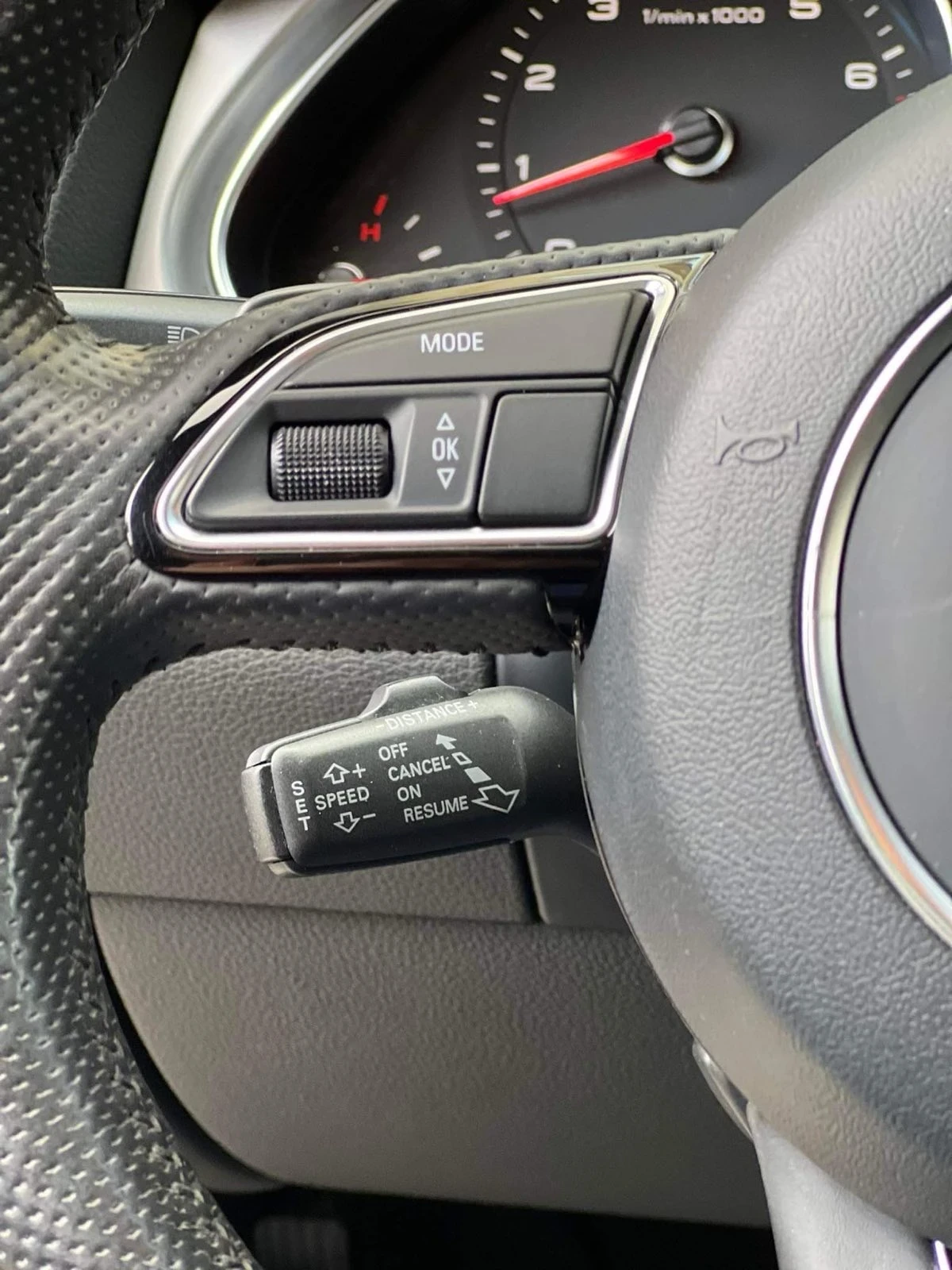 Audi Q7, снимка 8 - Автомобили и джипове - 55770401