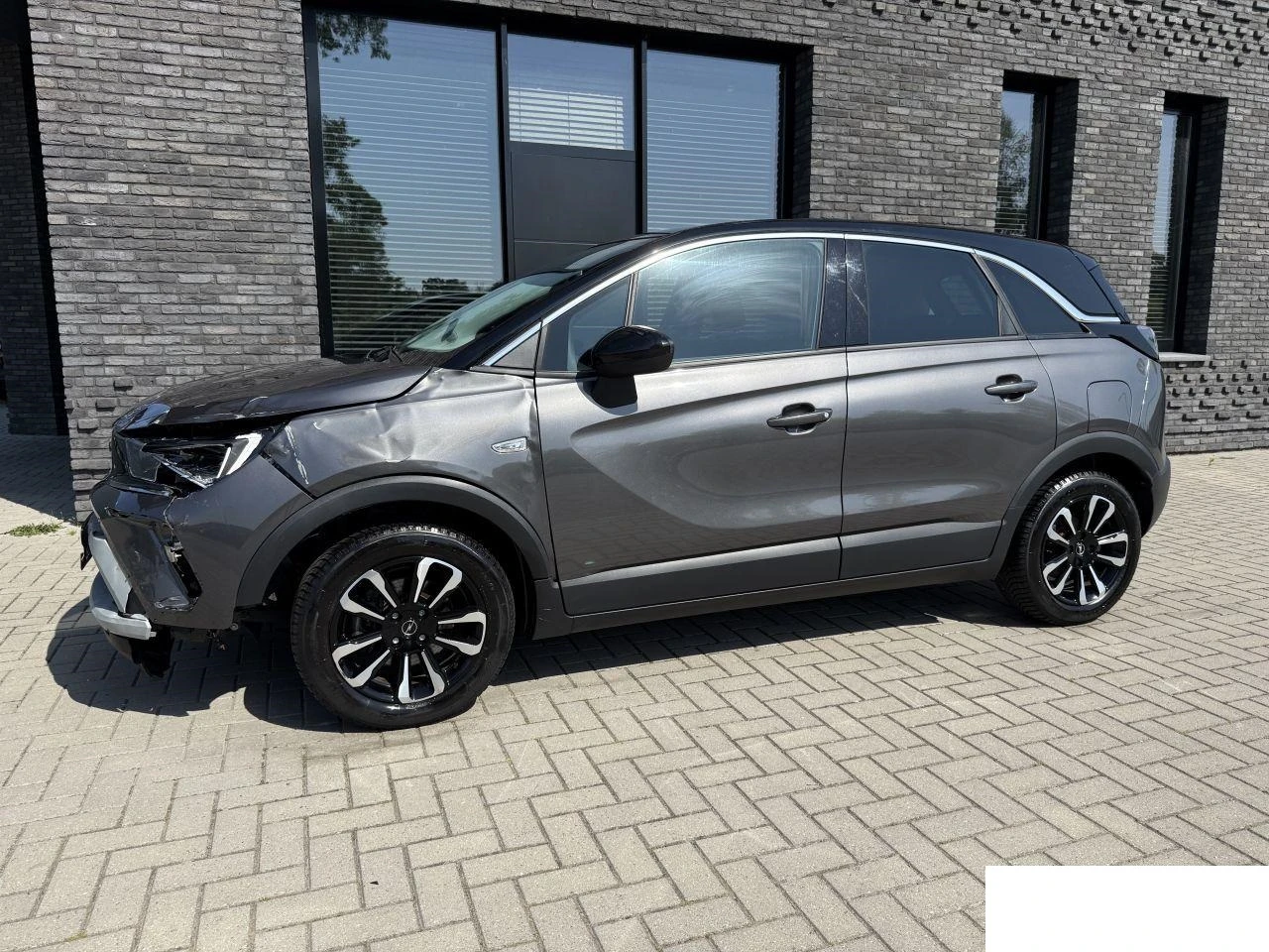 Opel Crossland X 1, 2 - AUTOMAT-20468km!!!, снимка 3 - Автомобили и джипове - 55994046