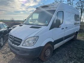 Mercedes-Benz 313 651 на части, снимка 2