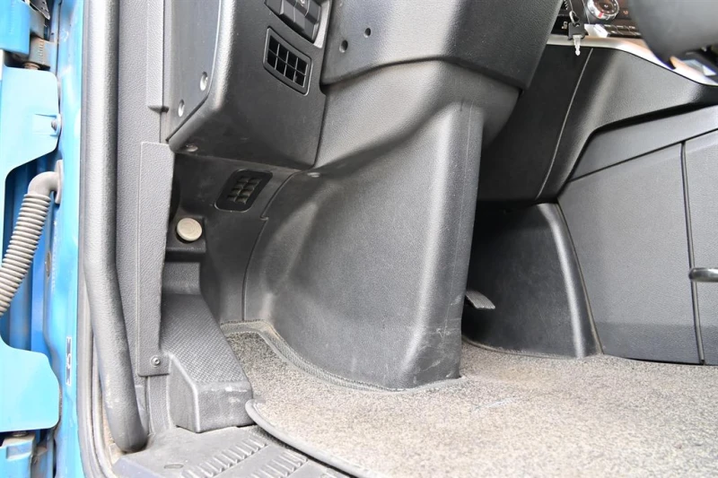 Mercedes-Benz Actros 1843 Тристрана щора с падащ борд, теглич, снимка 10 - Камиони - 52339453