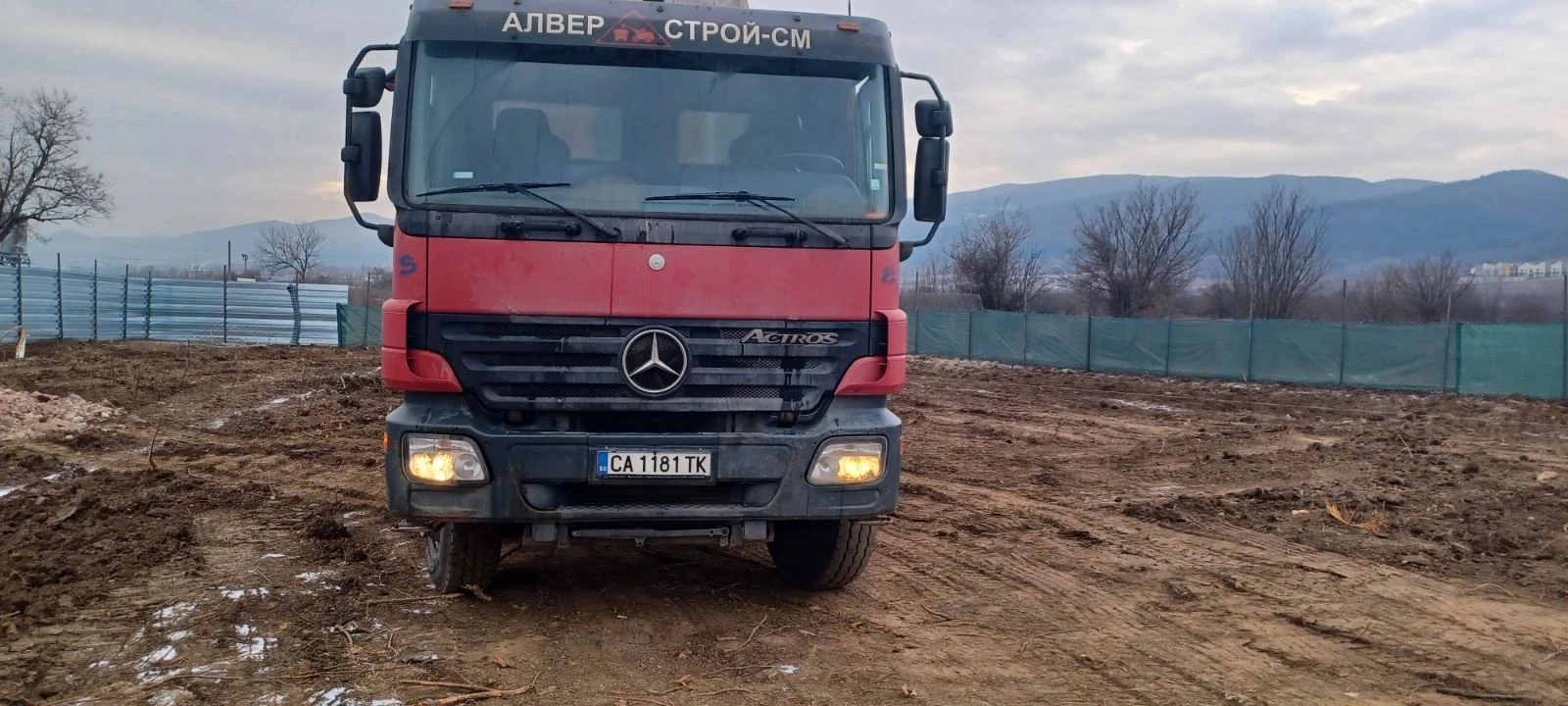 Mercedes-Benz Actros . - изображение 2