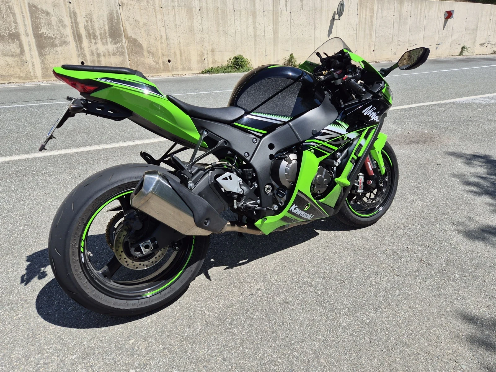 Kawasaki Ninja ZX10R KRT - изображение 3