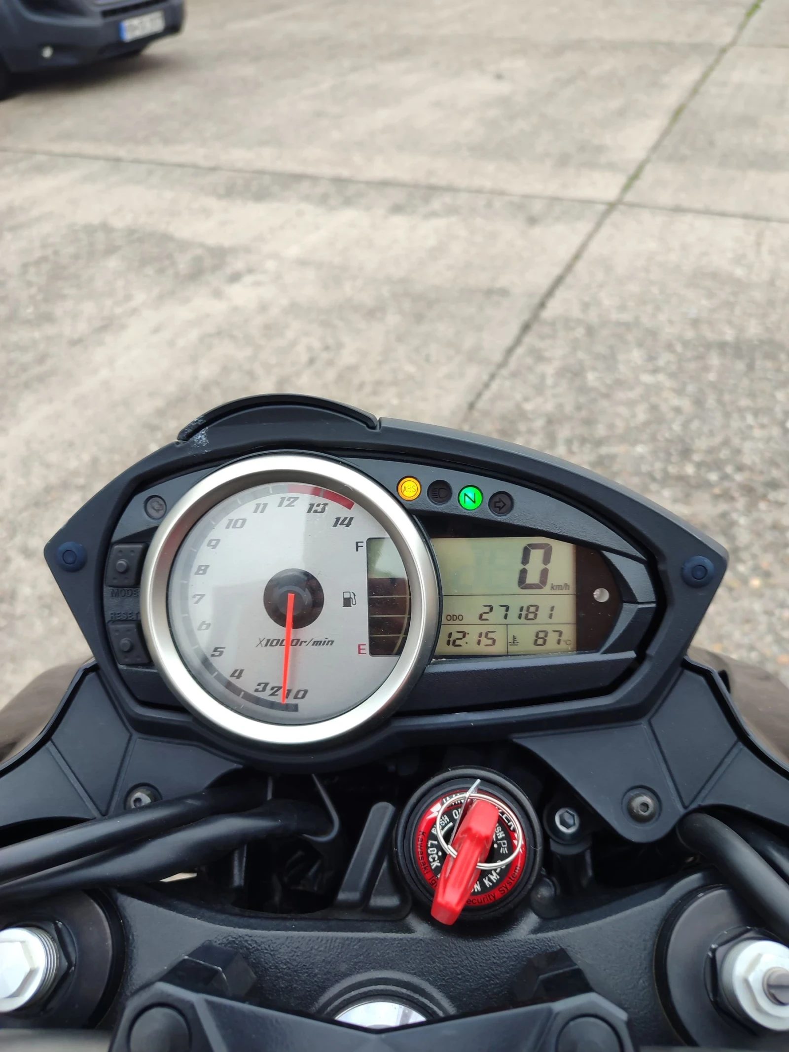 Kawasaki Z Z750 ABS, снимка 4 - Мотоциклети и мототехника - 55276752