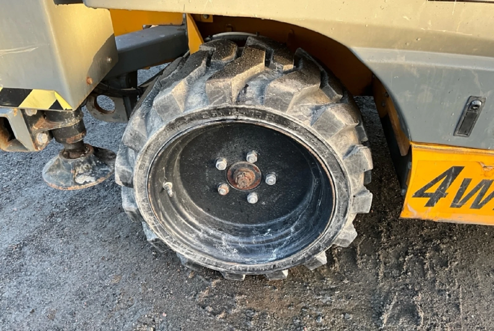 Платформи Haulotte Compact 12 - изображение 6