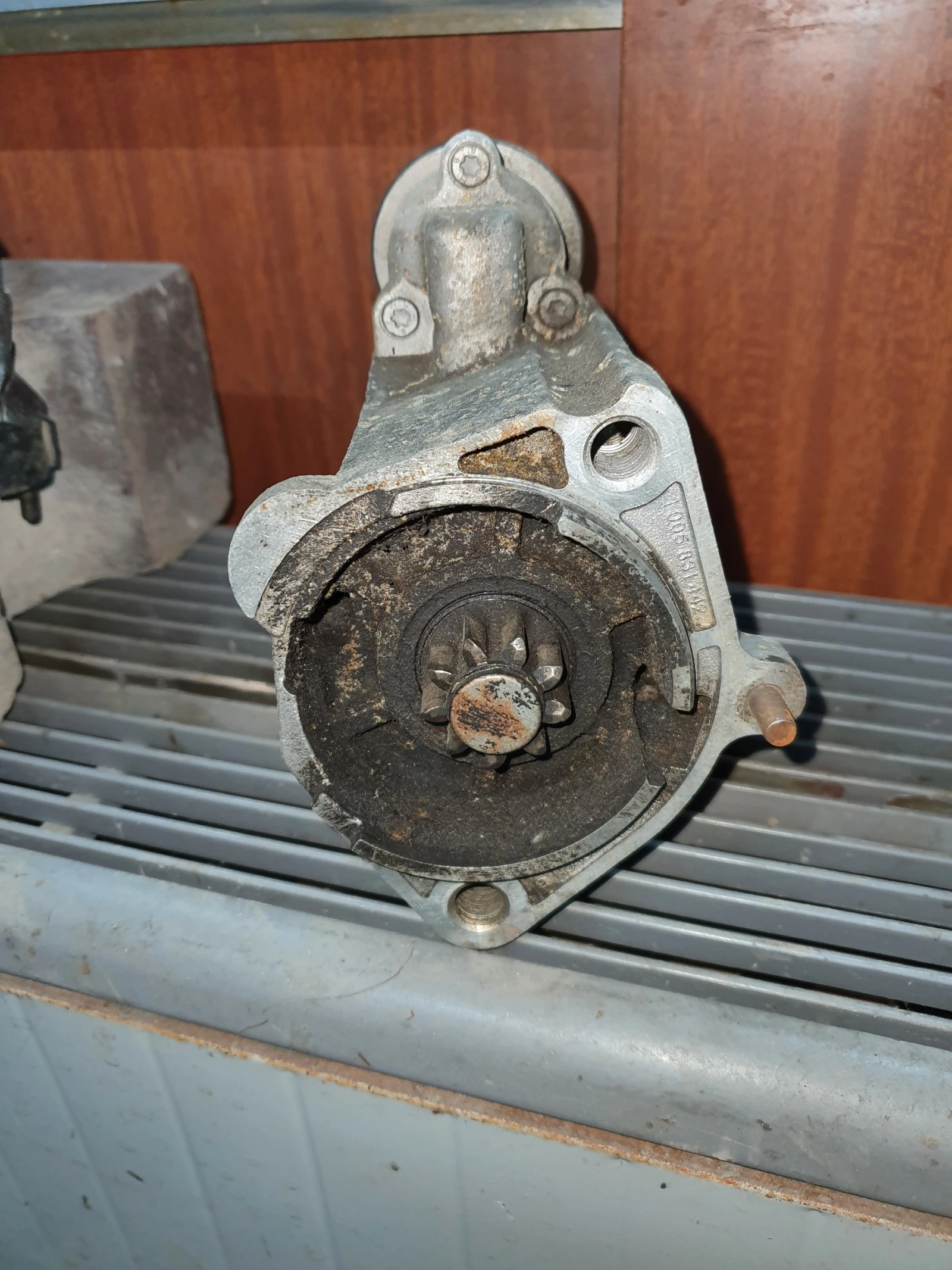   4,7/B7 | Mobile.bg   5