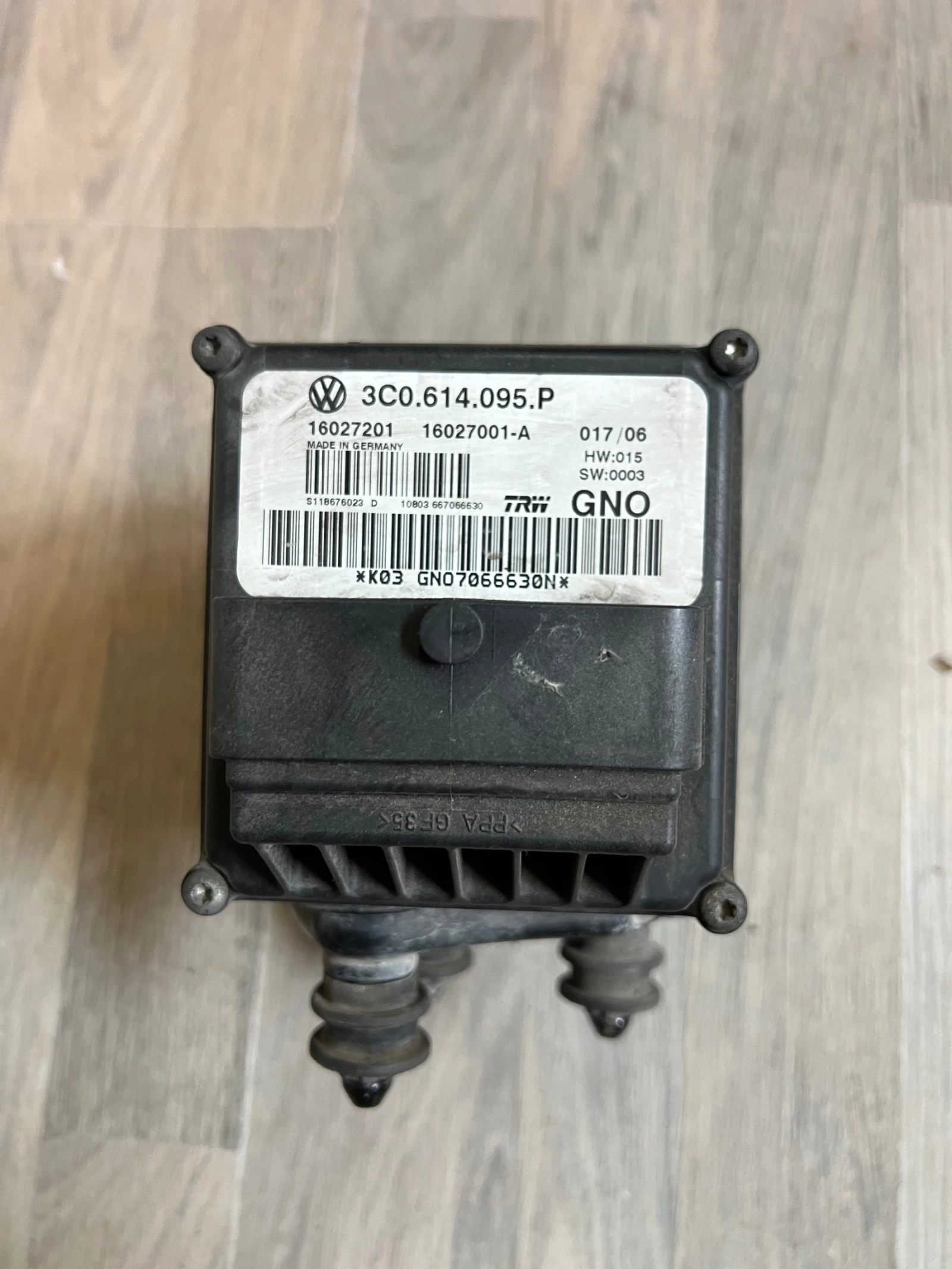 3C0614095P ABS  VW PASSAT 6 3C0.614.095.P | Mobile.bg   1