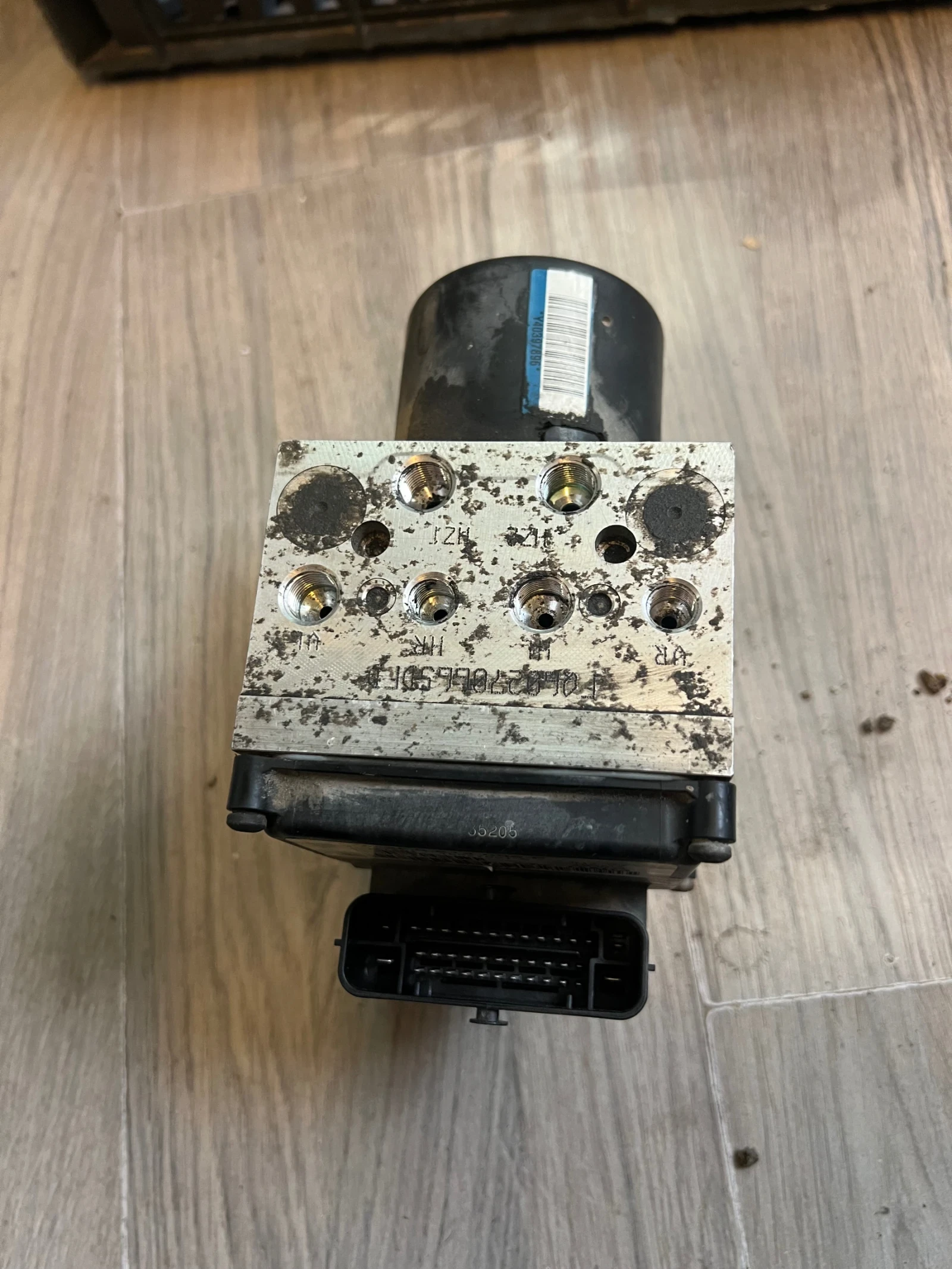 3C0614095P ABS  VW PASSAT 6 3C0.614.095.P | Mobile.bg   5