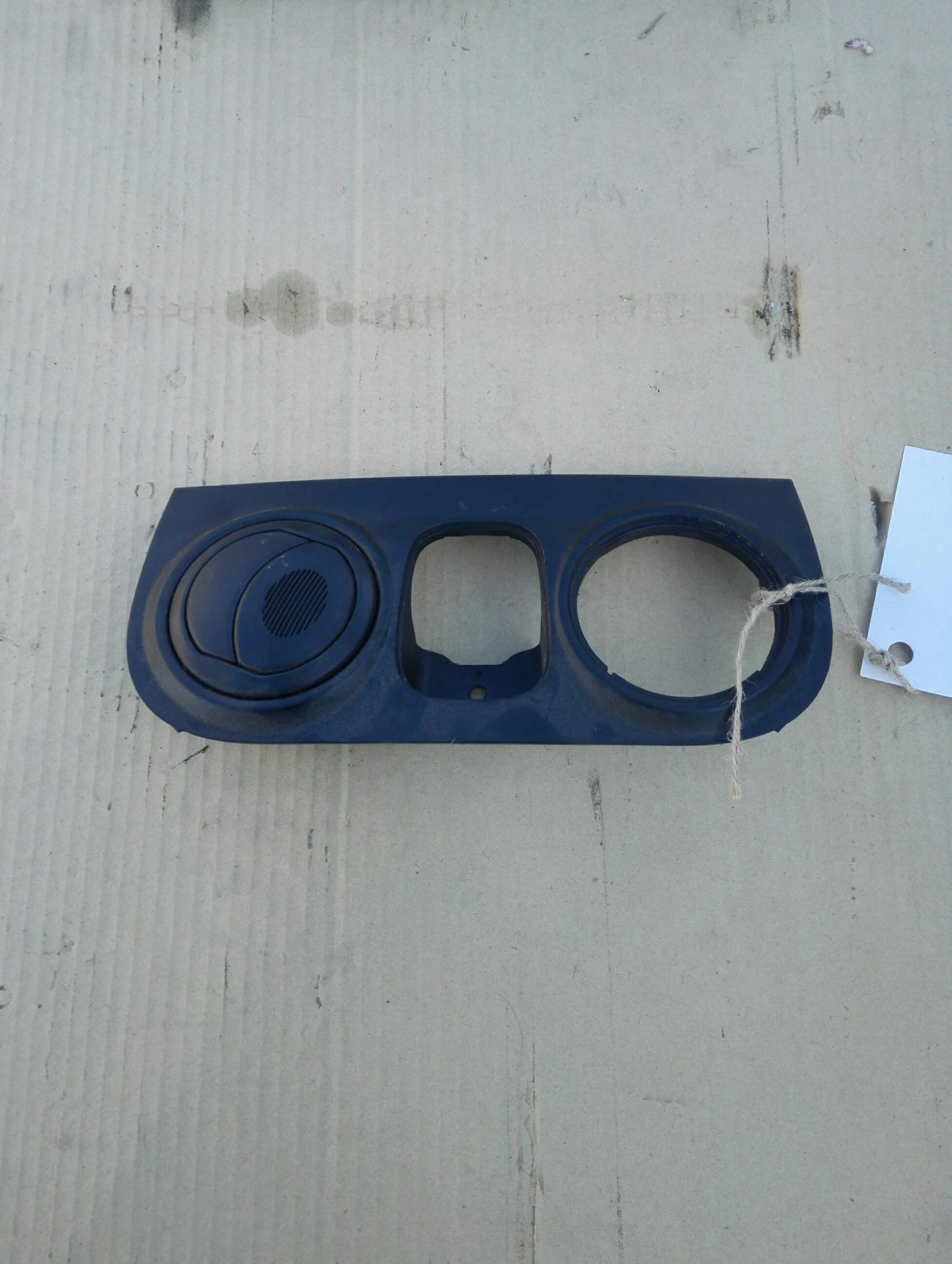 ������� ��������� ���� ���� (����) | Mobile.bg � ����������� 1