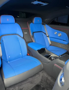 Rolls-Royce Spectre Black Badge, снимка 13